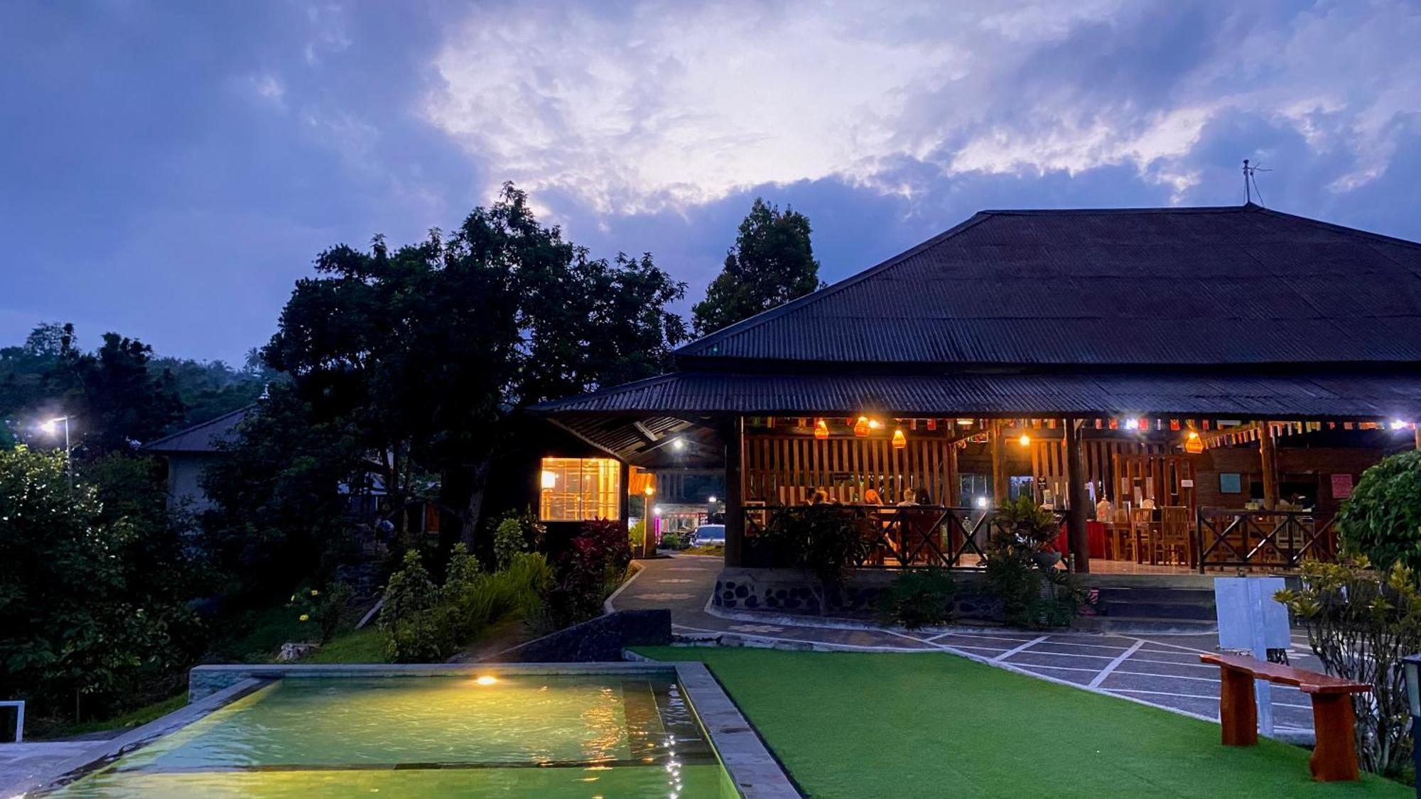 Pondok Senaru Cottages Экстерьер фото