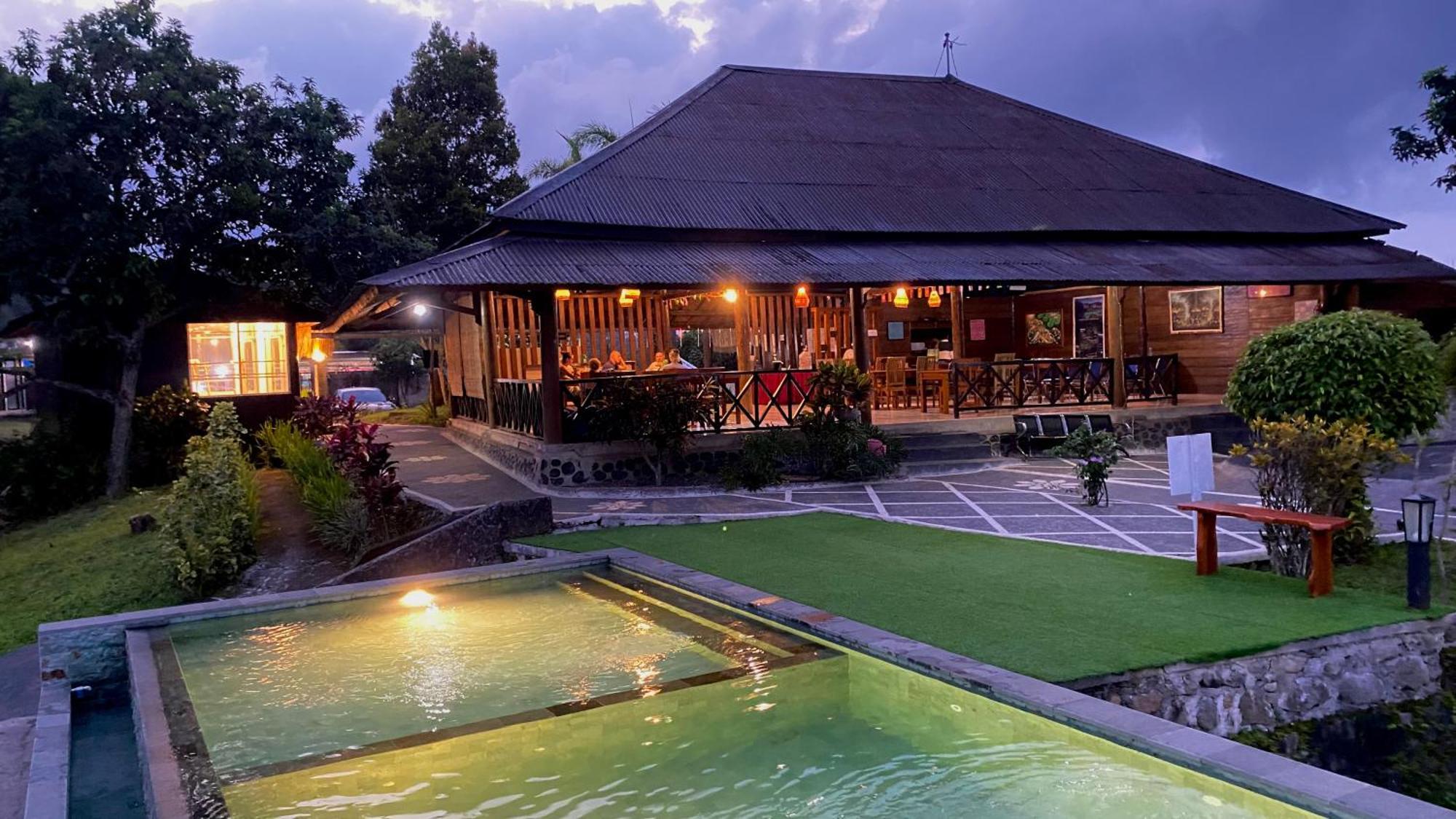 Pondok Senaru Cottages Экстерьер фото